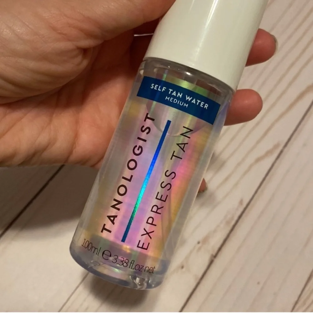 Tanologist express tan